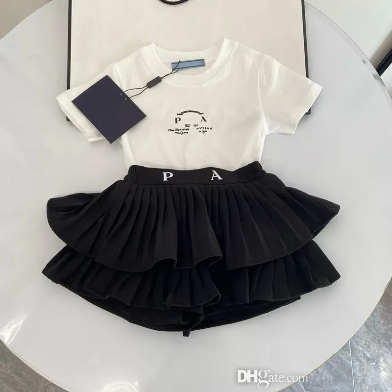 Kids Designer Clothes Cute Two - огляд і ціна Baby Clothing Designer