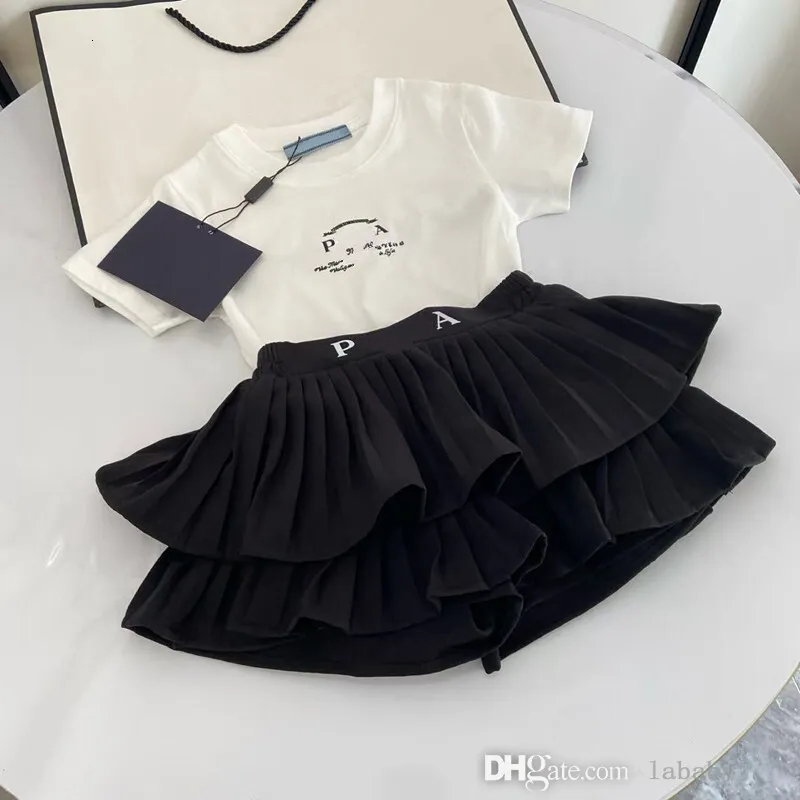 Kids Designer Clothes Cute Two - огляд і ціна Baby Clothing Designer